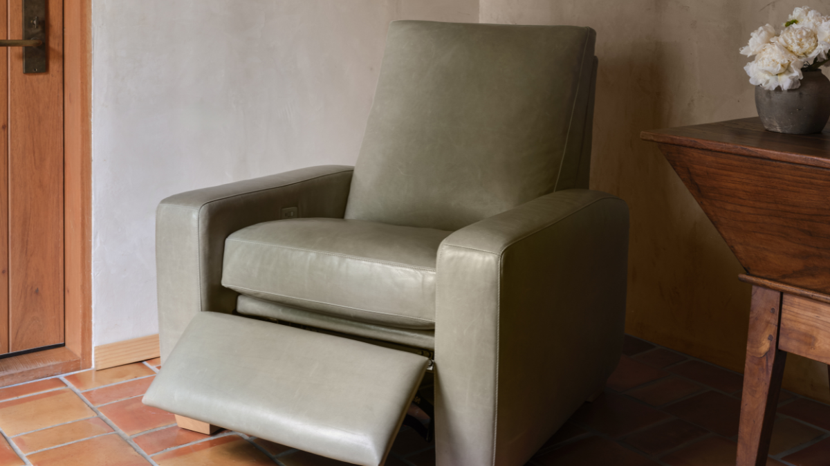 How to Choose the Best Recliner: A Complete Buying Guide