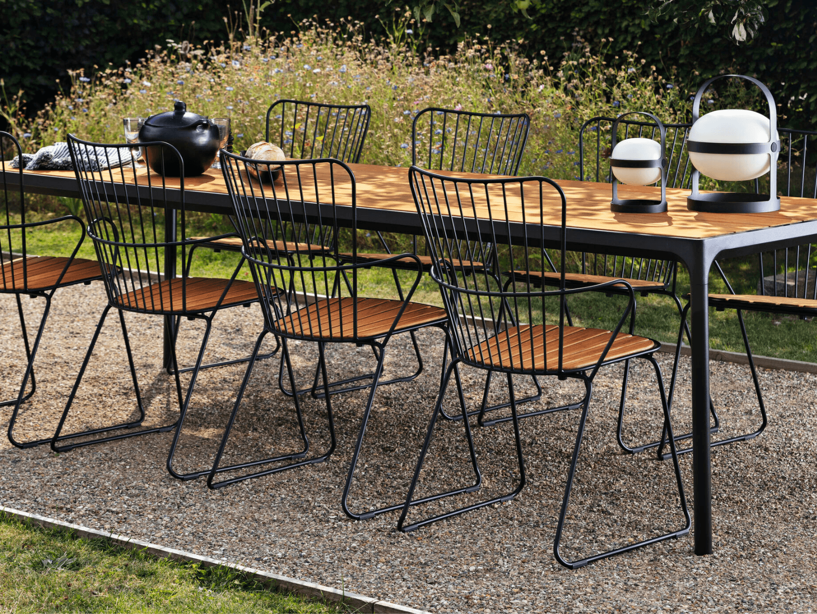 HOUE Outdoor Danish Four Dining Table with Paon Dining Chairs