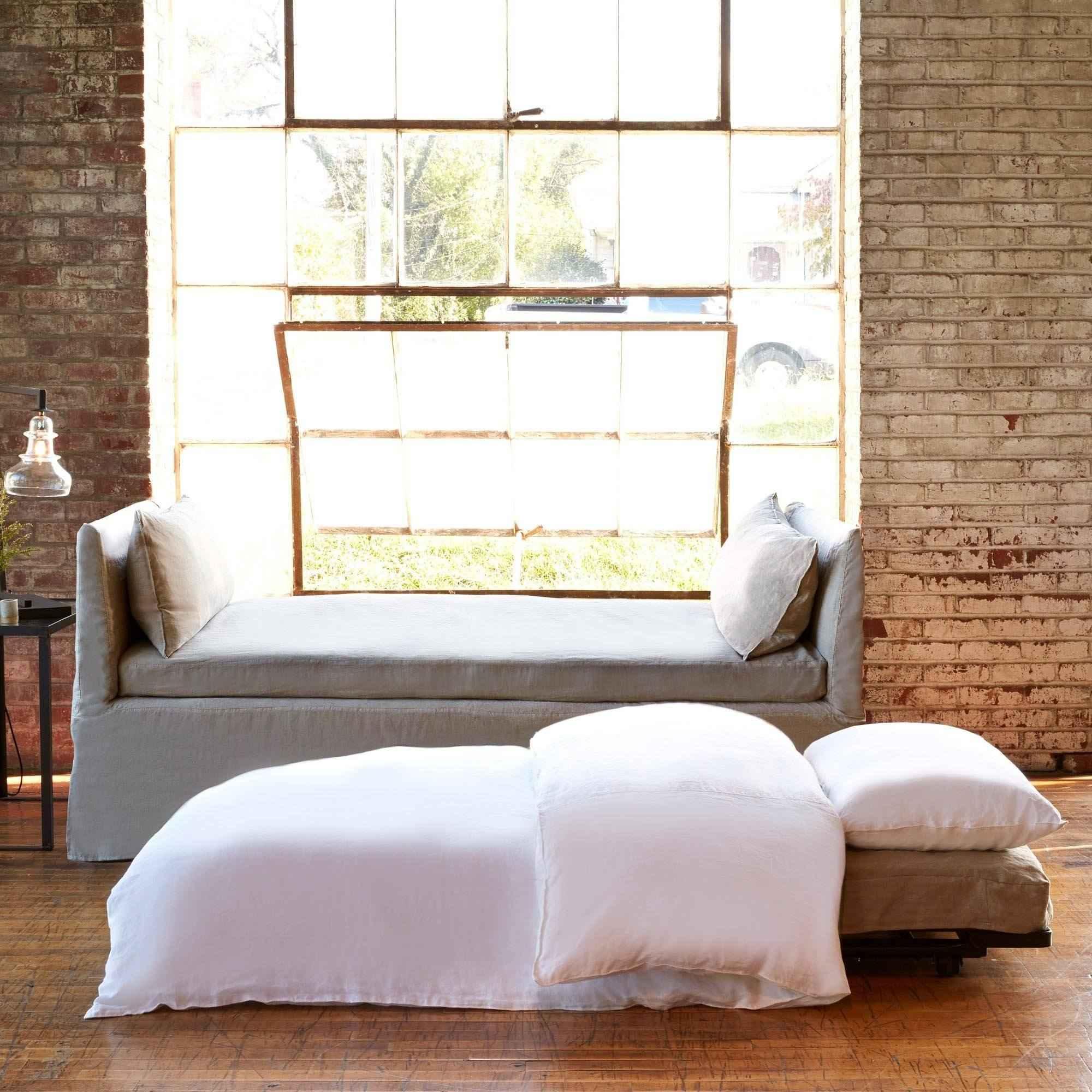 Linda Trundle Twin Daybed by Cisco Brothers