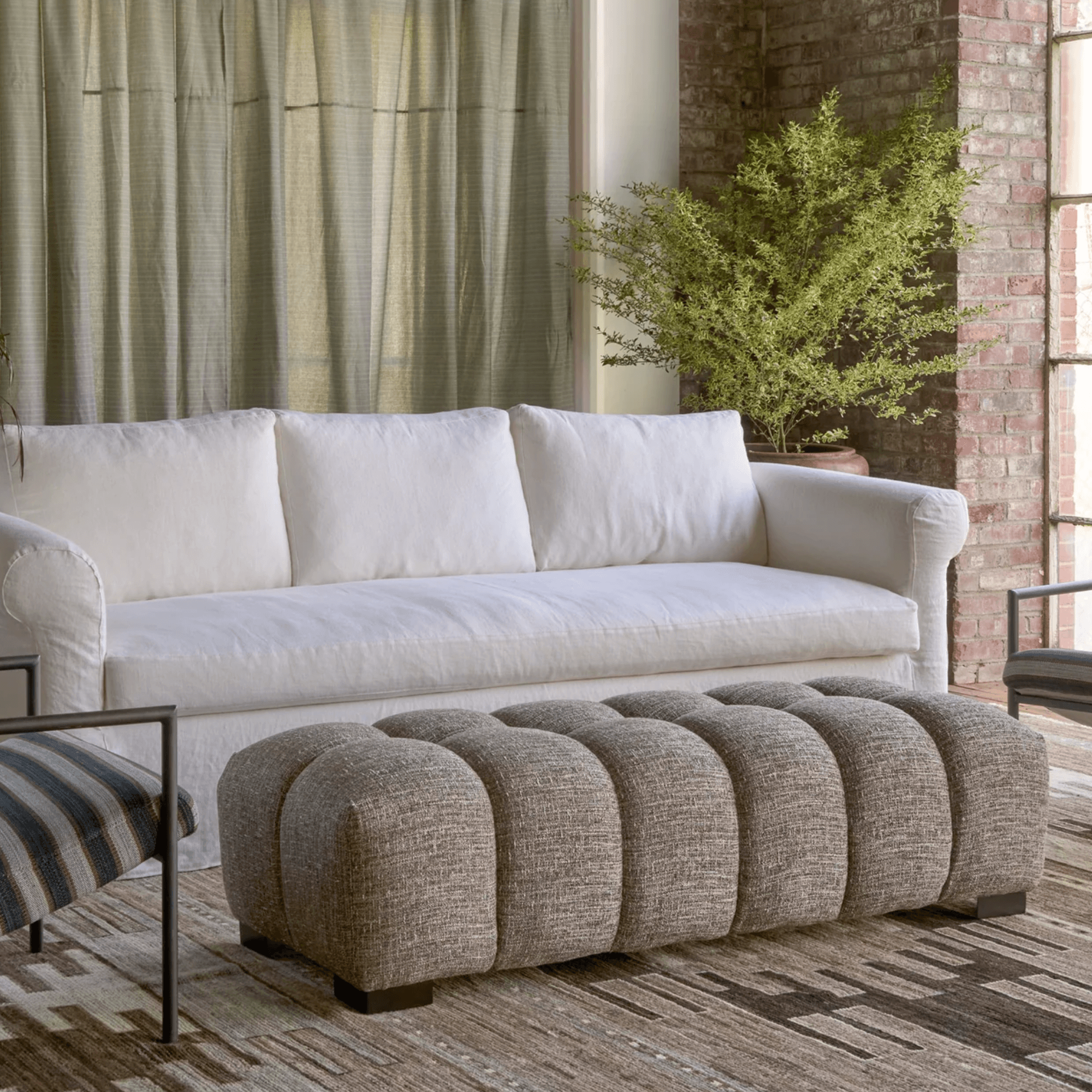 Cole Bench - Thumbnail 5