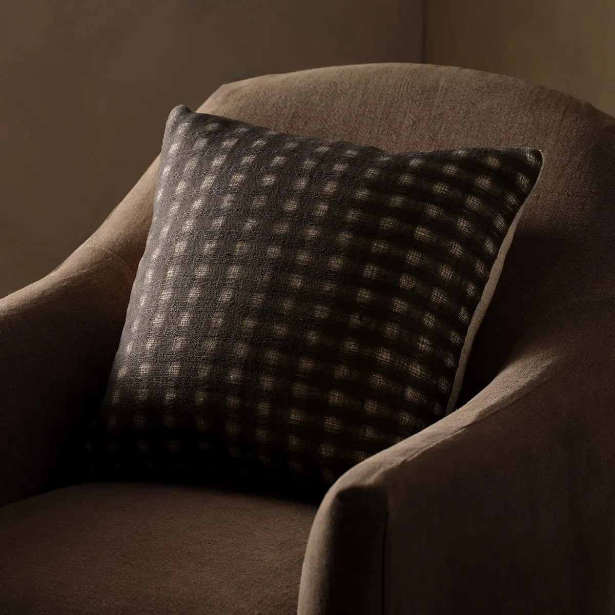 Jaipur Living Margosa Ishana Pillow - Thumbnail 3