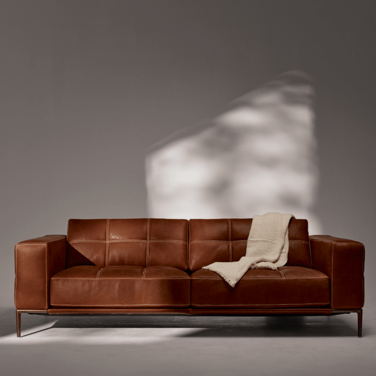 American Leather Barcelona Sofa - Thumbnail 4