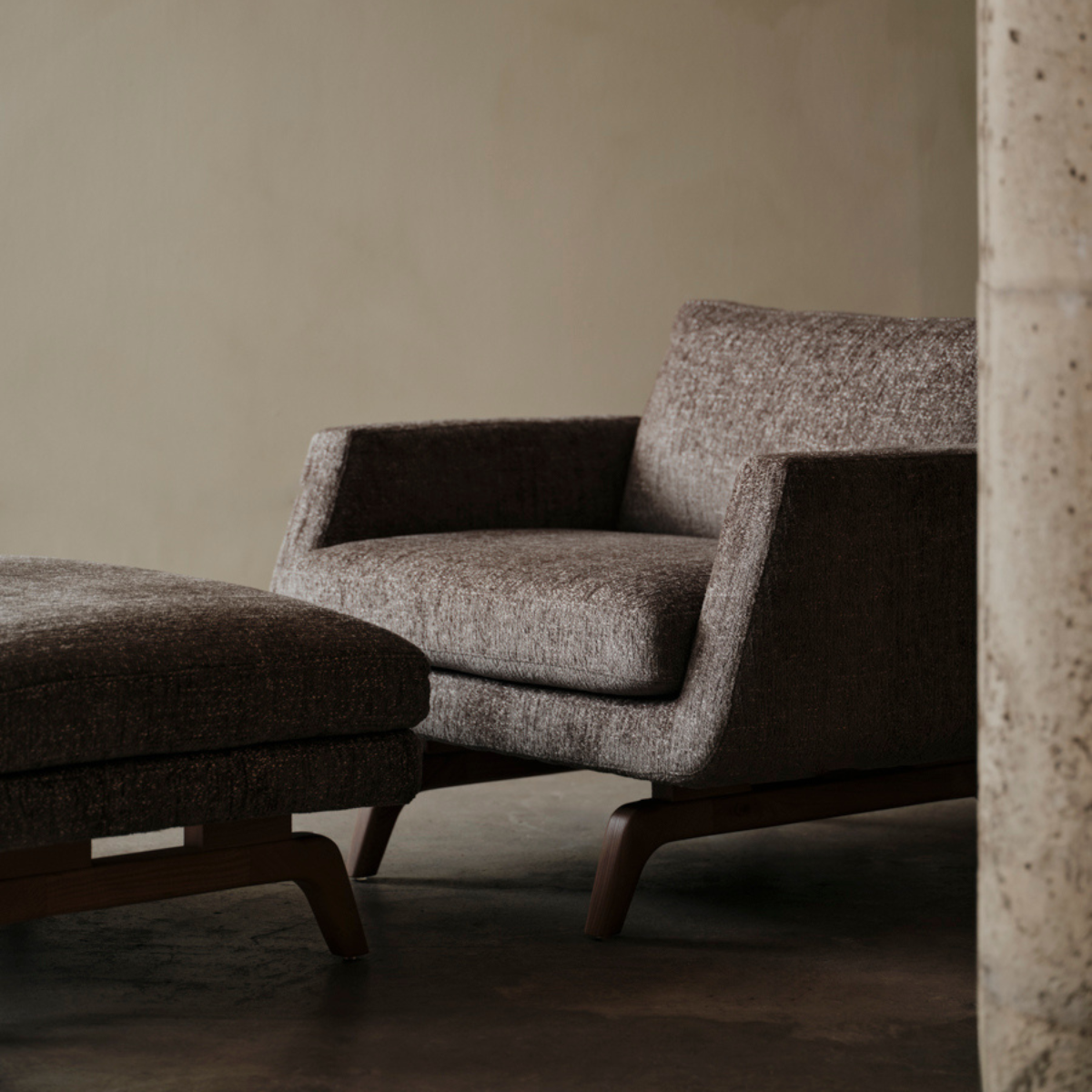 Nash Chair - Thumbnail 3