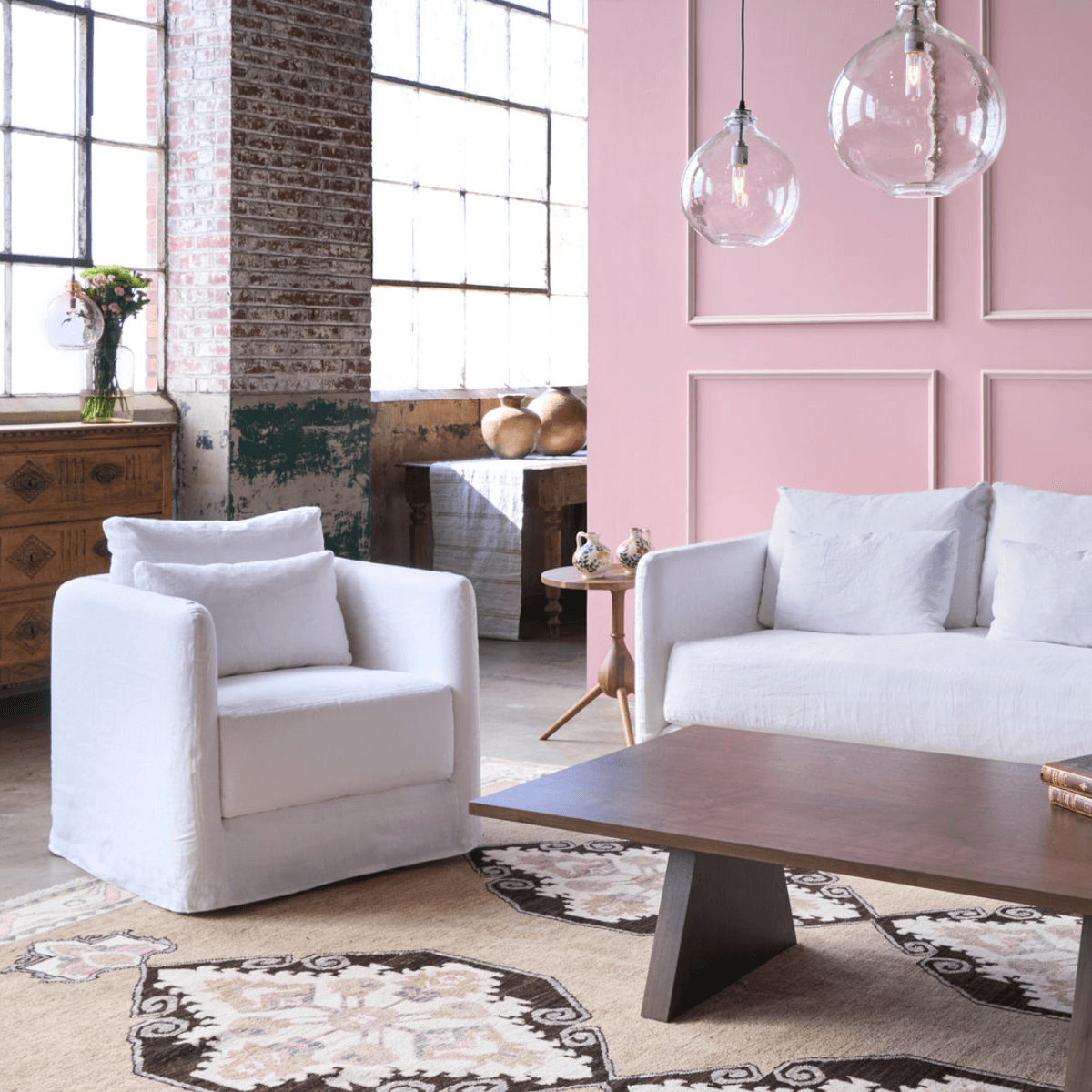 Anderson Chair - Thumbnail 5