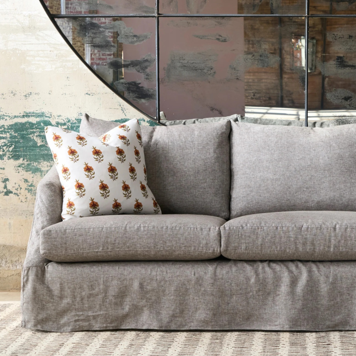 Nora Slipcovered Sofa - Thumbnail 3