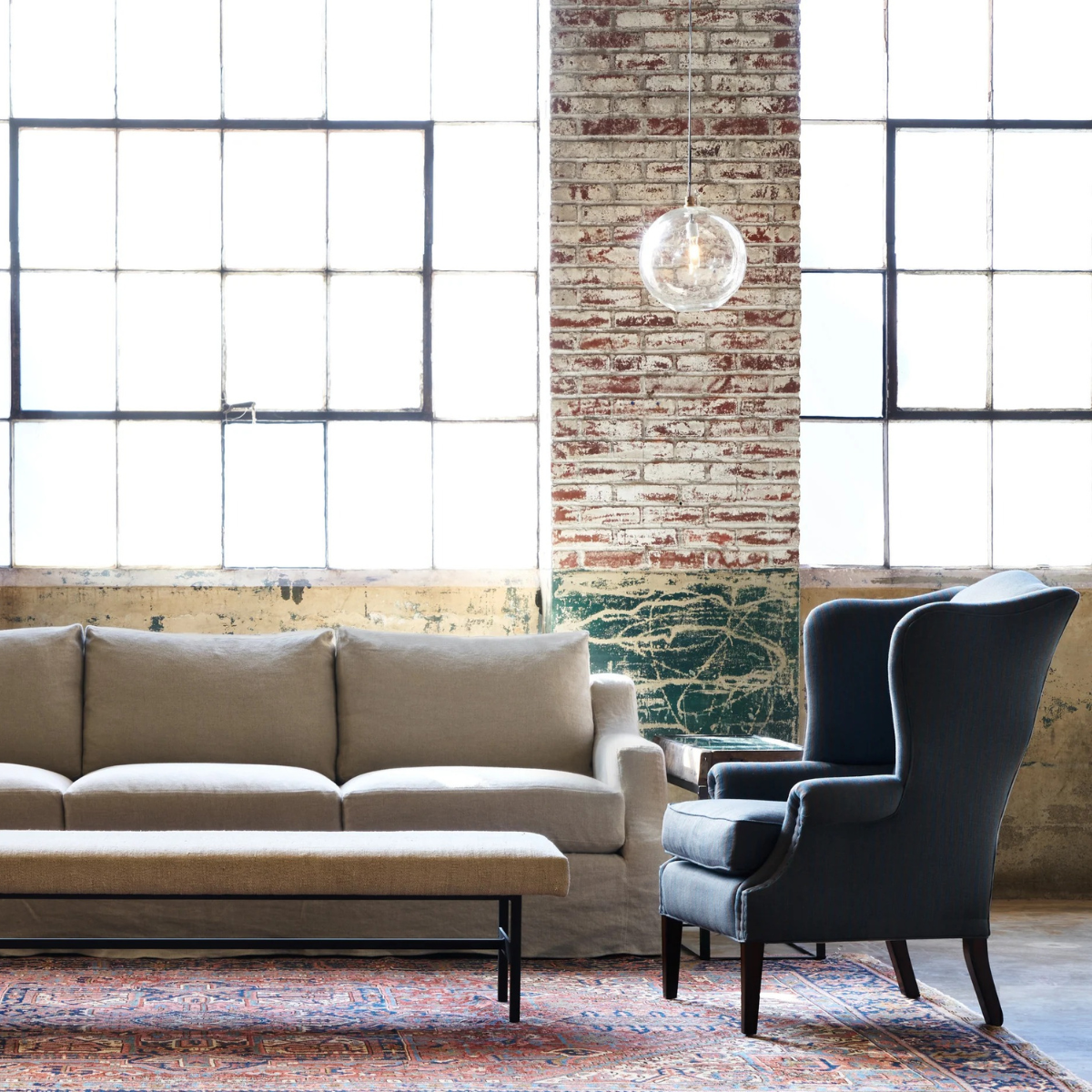 Thorn Tail Wing Chair - Thumbnail 4