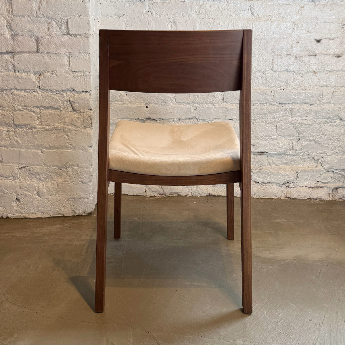 Iso Dining Chair