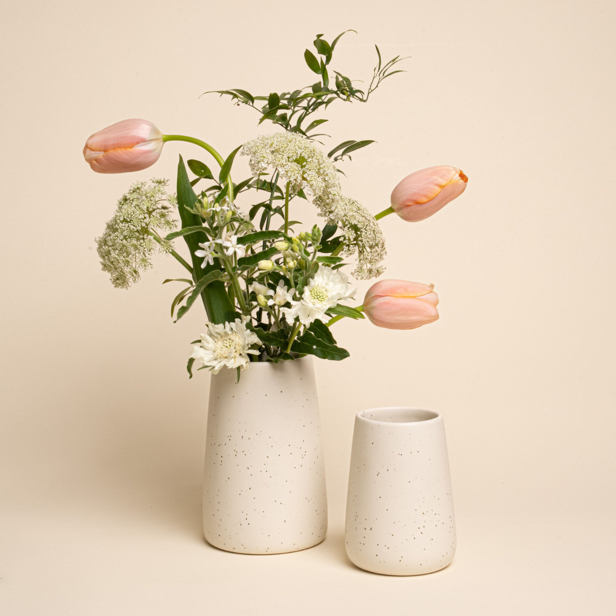 East Fork x Anfora Slope Vase - Large - Thumbnail 4