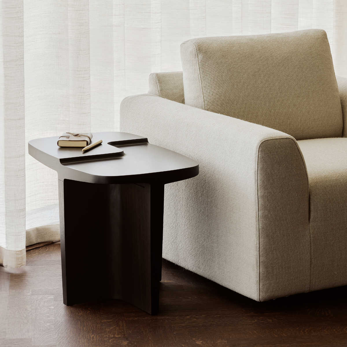 Brutalist Side Table - Thumbnail 2