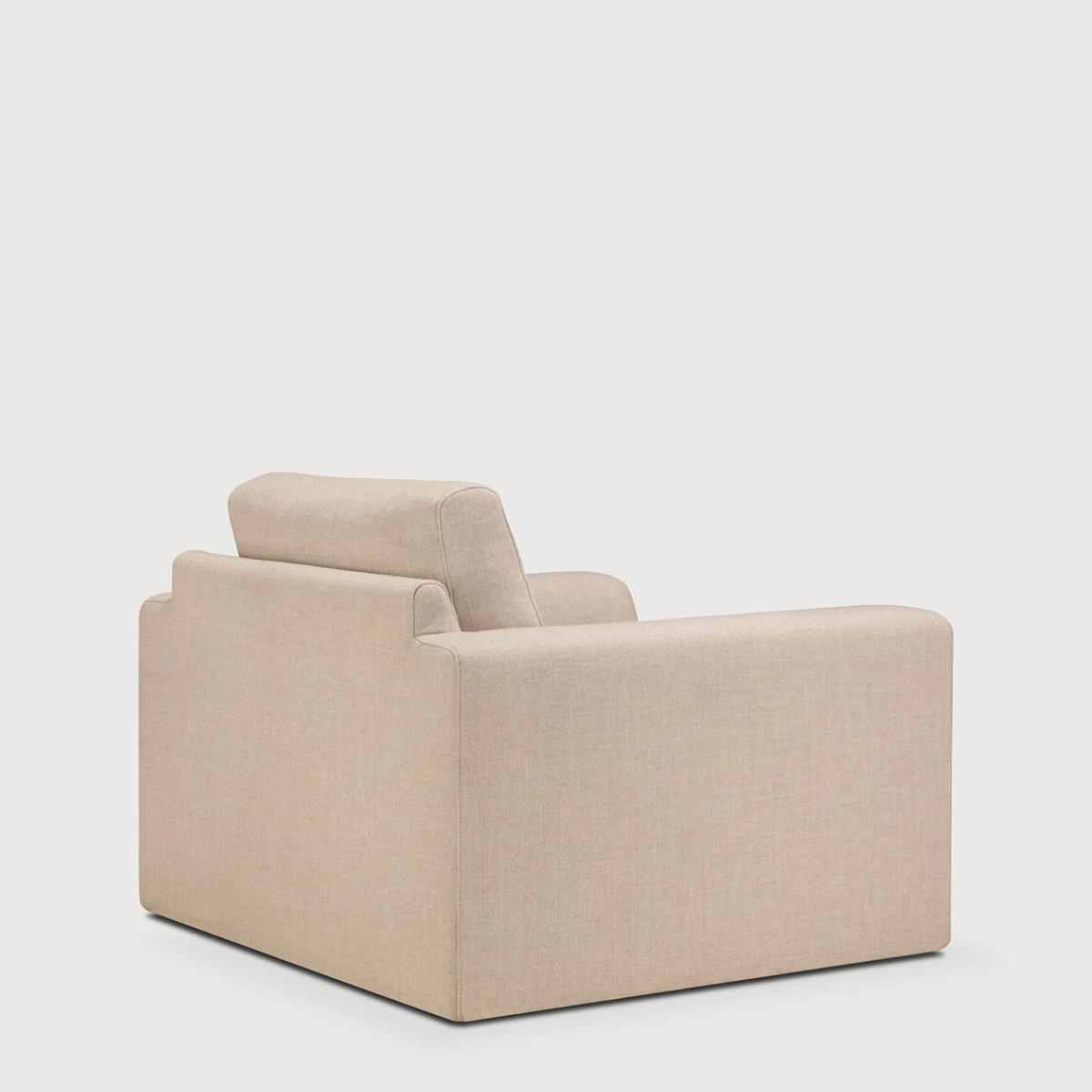 Ease Lounge Chair