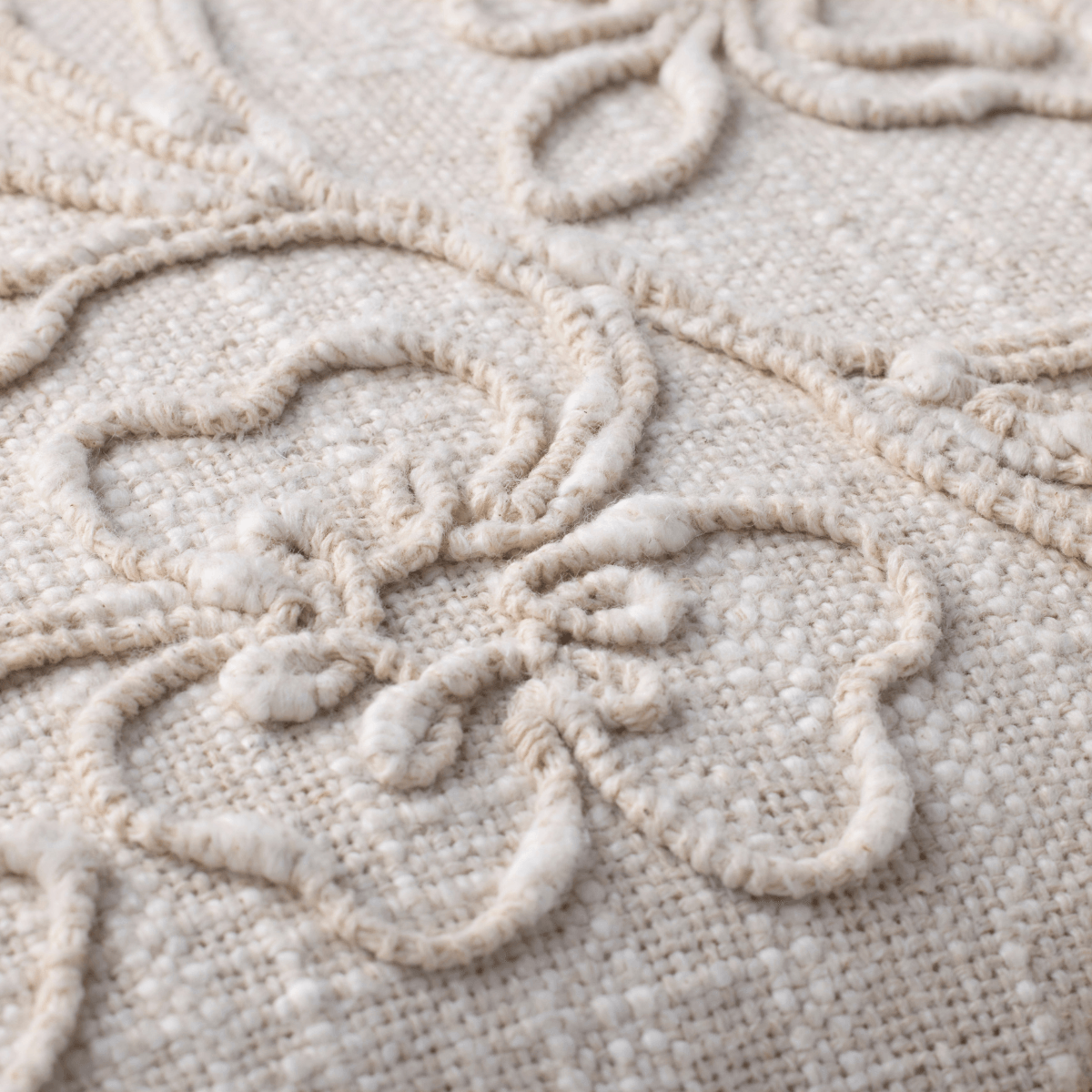 Loloi Botanical Pillow - Thumbnail 3