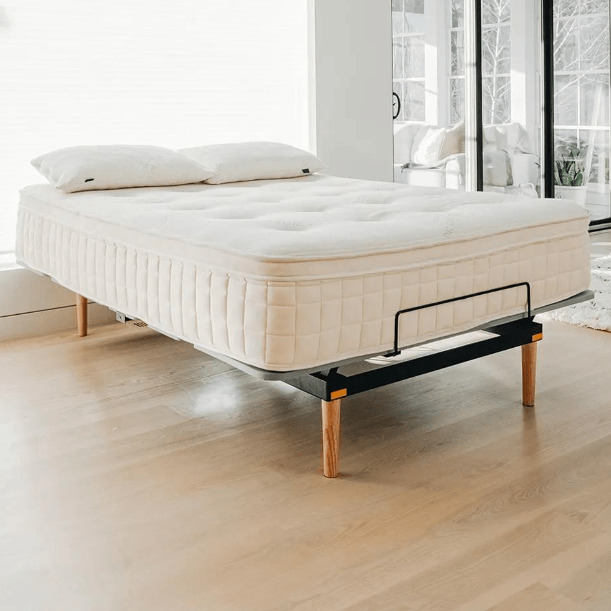 Conductor Adjustable Bed Frame - Thumbnail 5