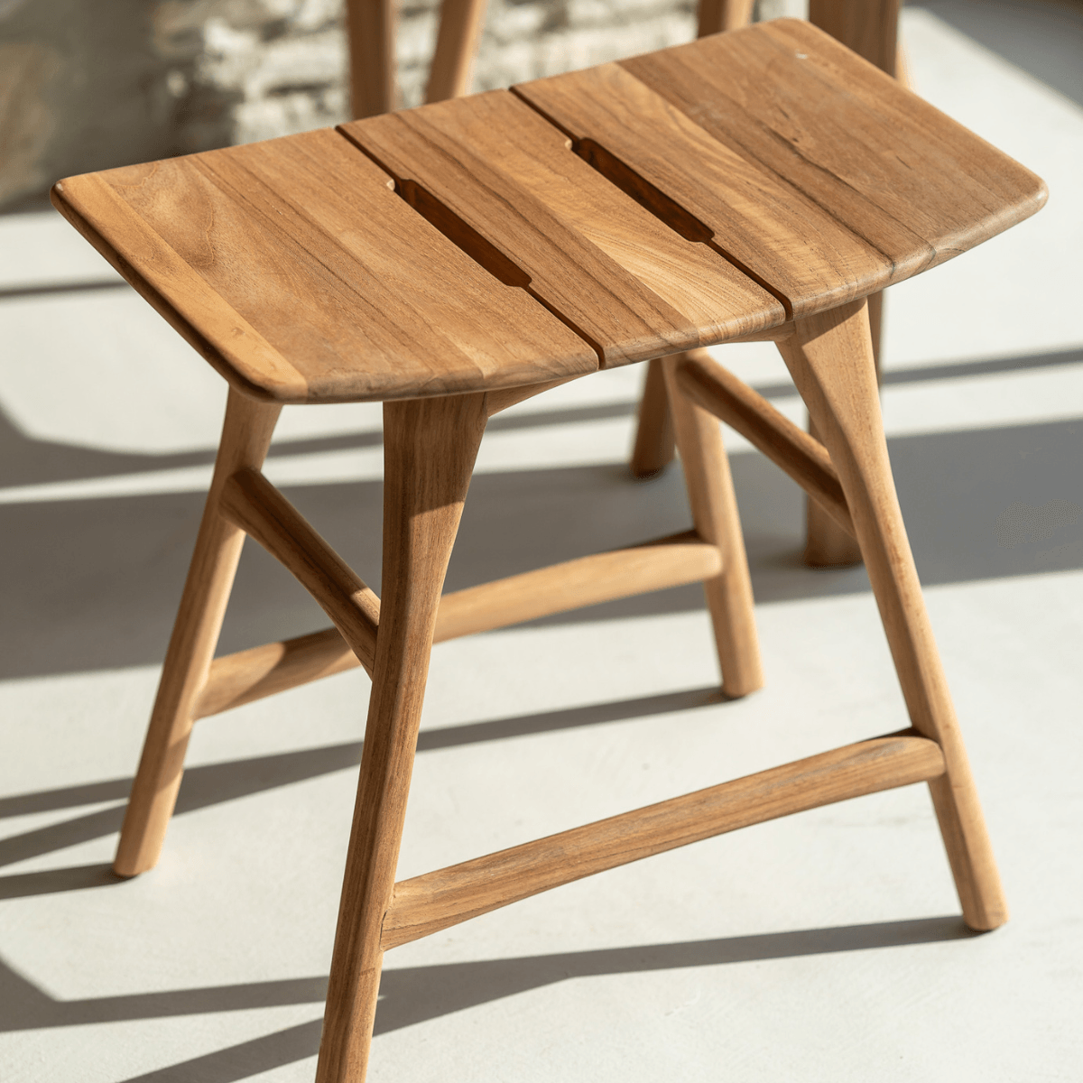 Osso Outdoor Stool — Sustainably & Ethically Sourced – Urban Natural Home