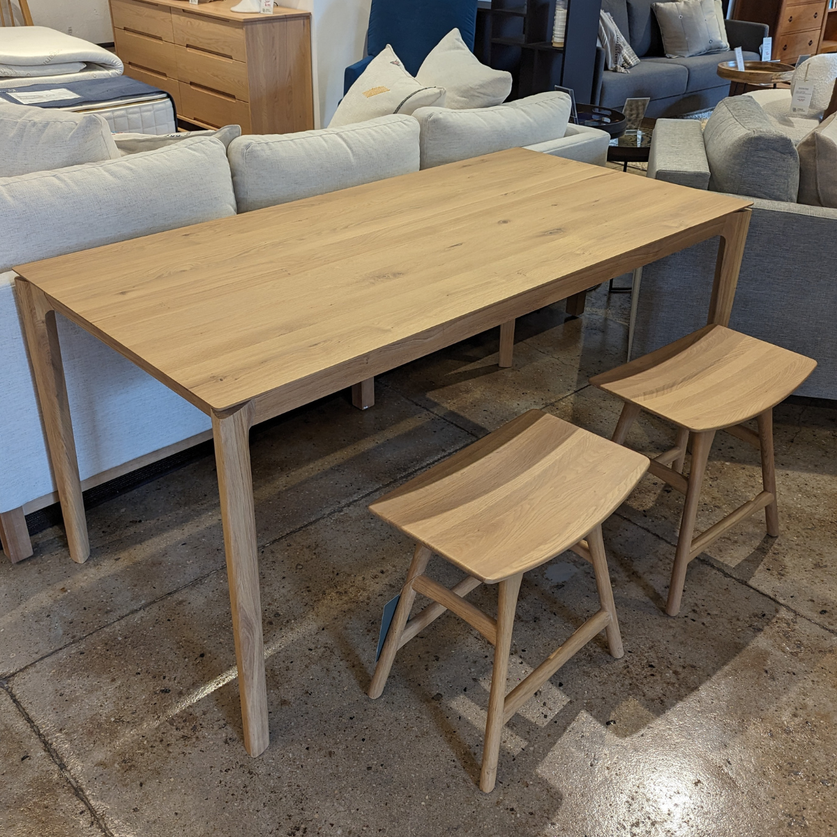Bok Dining Table in Oak Sustainably Ethically Sourced Urban