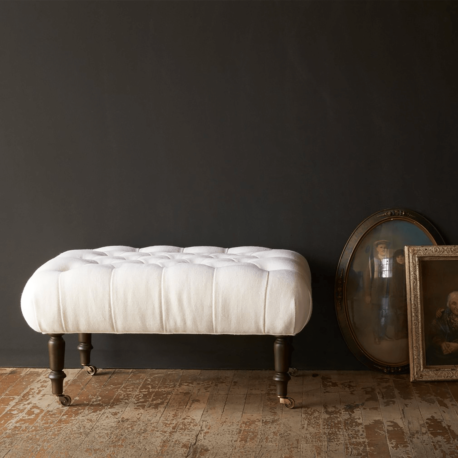 Juliette ottoman deals