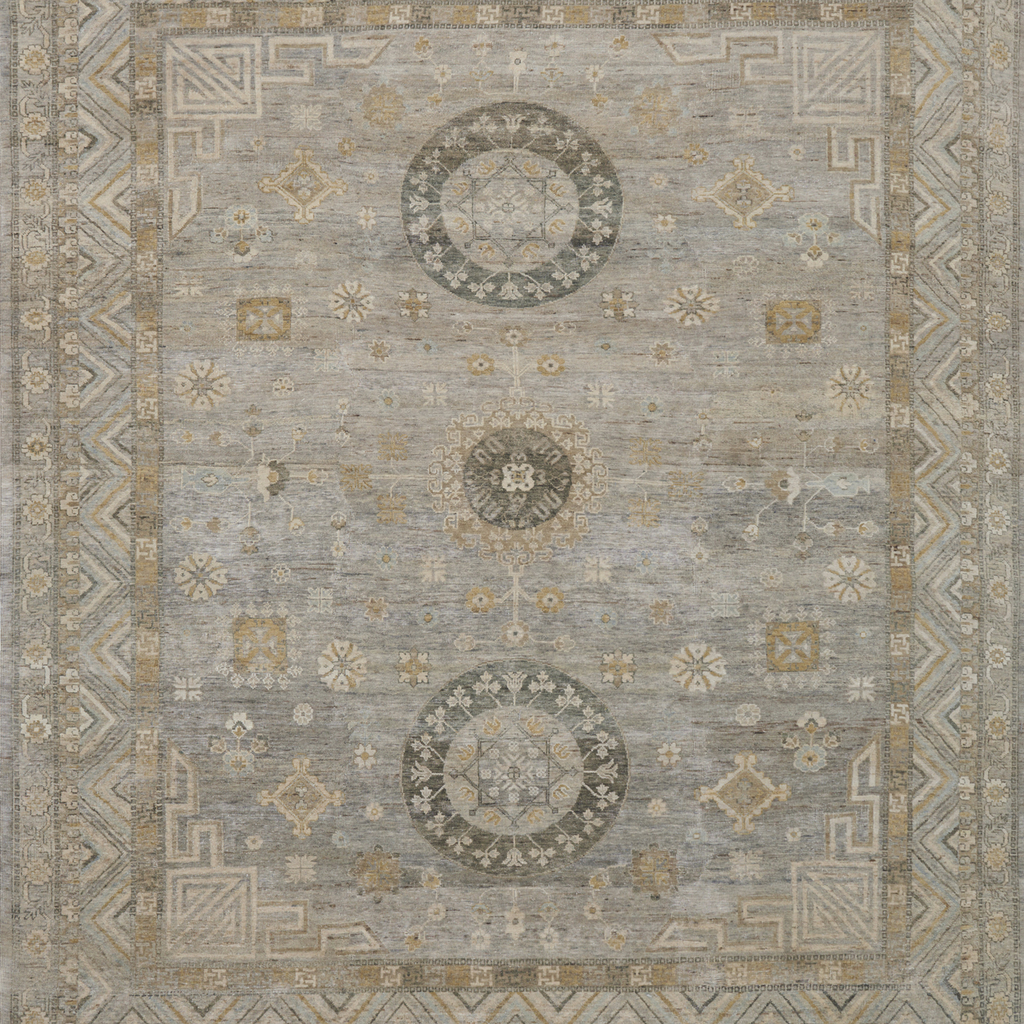 Legacy Hand Knotted Area Rug in Ash Sample - Urban Natural Home Furnishings